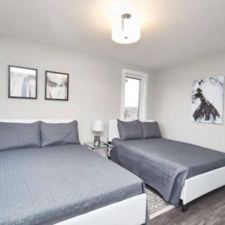 Clifton Hill Hideaway 2B -Two Bedroom Condo 나이아가라 폭포 외부 사진